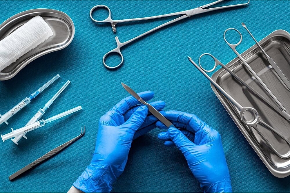 5 Helpful Tips On How To Find A Good Plastic Surgeon
